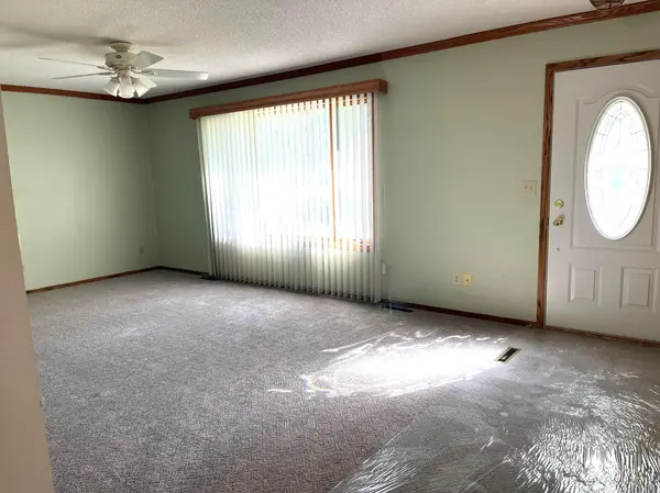 1570 Meadowlark LN, Fairmont, MN 56031