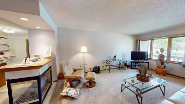 1845 Greenwood DR, Albert Lea, MN 56007