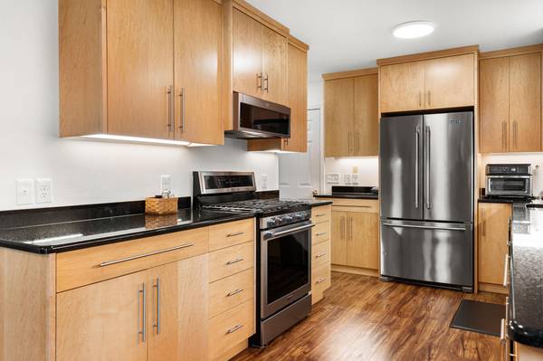 576 Phelps ST, Owatonna, MN 55060