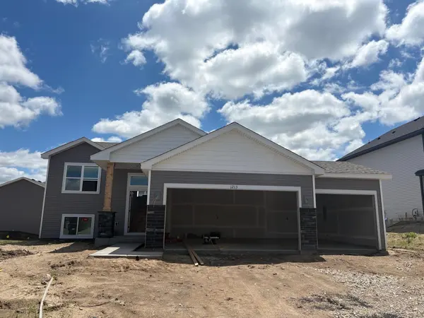 1213 Deerpath DR NE,  Hanover,  MN 55341