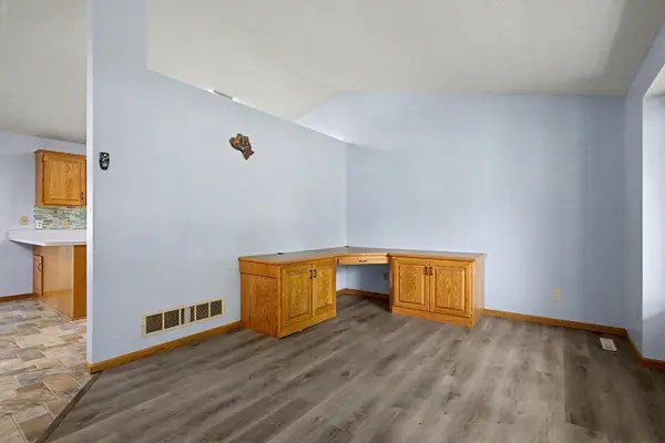 412 2nd ST NW, Saint Michael, MN 55376