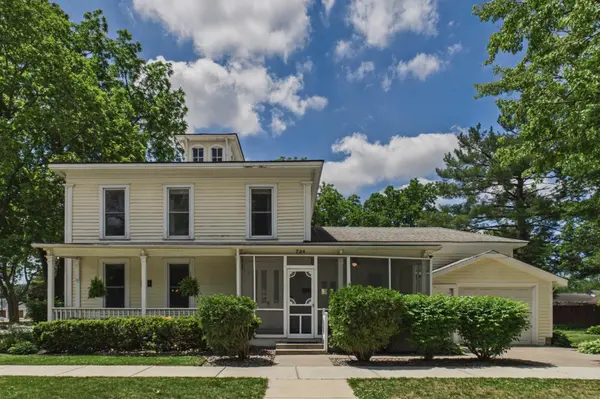 724 Ashland ST, Hastings, MN 55033