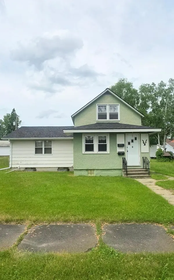 616 2nd ST NW,  Chisholm,  MN 55719