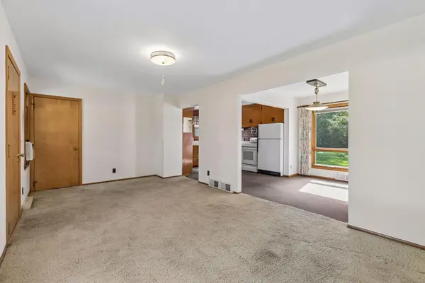 8080 Groveland RD, Mounds View, MN 55112