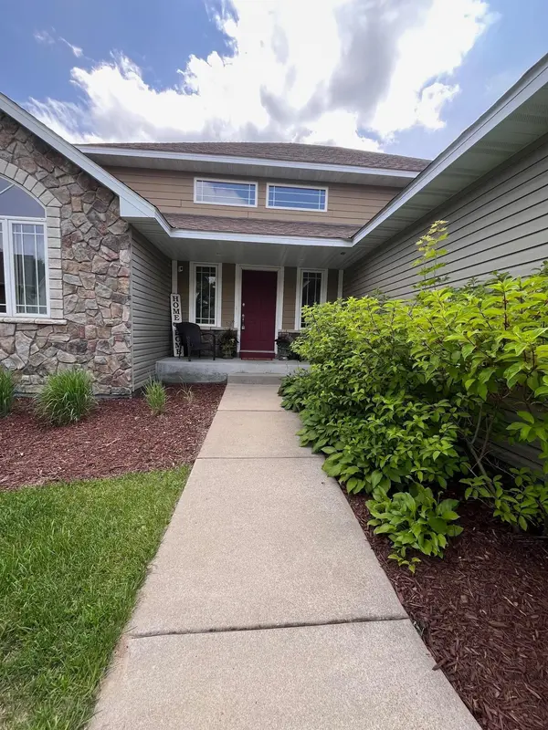 4890 155th LN NW, Ramsey, MN 55303