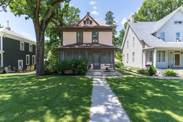607 N Union AVE,  Fergus Falls,  MN 56537