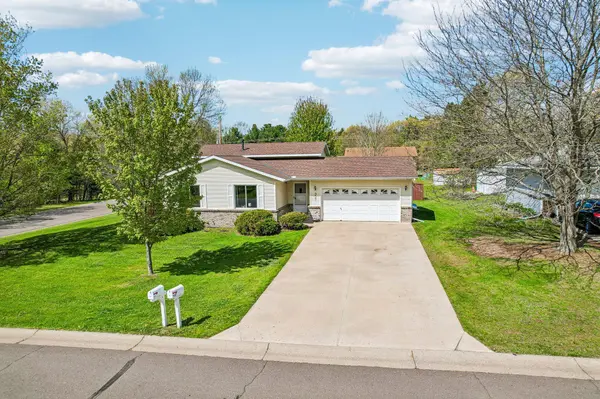 931 Chestnut ST, Taylors Falls, MN 55084