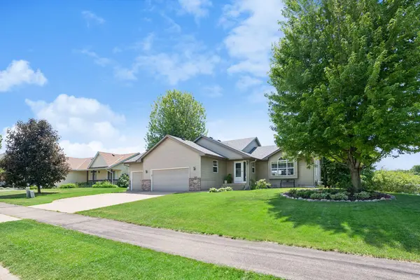 1174 Hidden Creek BLVD, Mayer, MN 55360