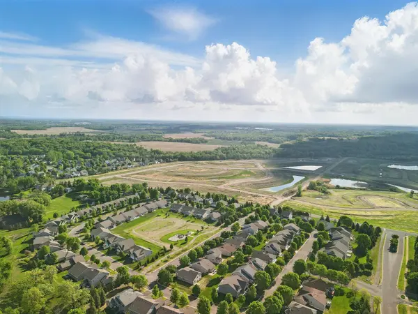 11611 16th CIR NE, Saint Michael, MN 55376