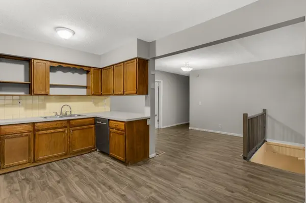 305 Lawson AVE E, Saint Paul, MN 55130
