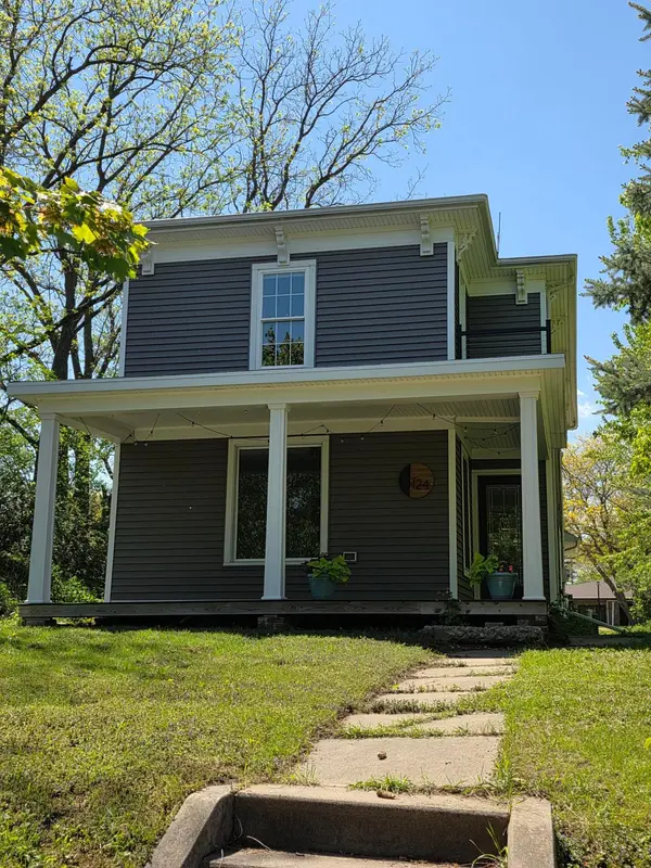 124 Center ST S,  Lake Benton,  MN 56149