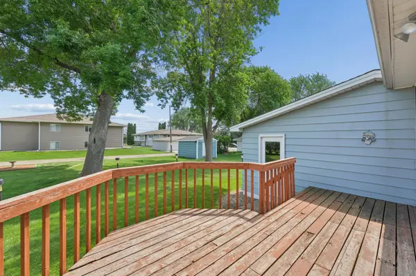 414 Oak AVE N, Maple Lake, MN 55358
