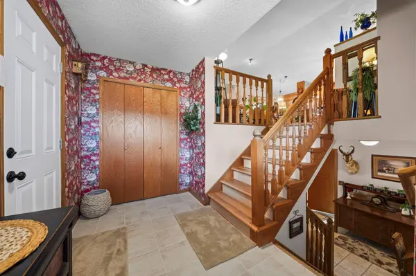 543 Morning DR, Owatonna, MN 55060