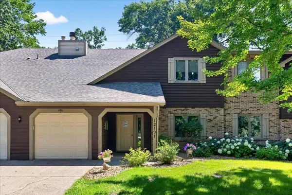 12191 Grouse ST NW #402, Coon Rapids, MN 55448