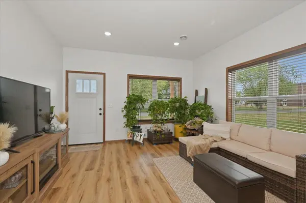2213 Oakes AVE, Superior, WI 54880