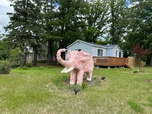 1002 SE 4th Street, Grand Rapids, MN 55744
