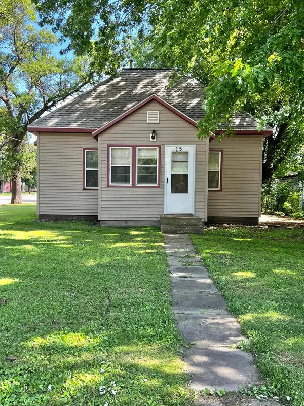 15 Stockholm AVE, Boyd, MN 56218