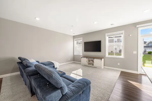 10890 Territorial TRL, Maple Grove, MN 55369