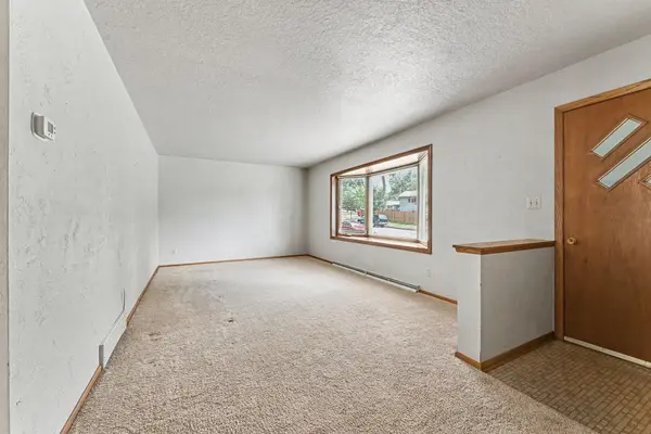 936 Linda AVE, Red Wing, MN 55066
