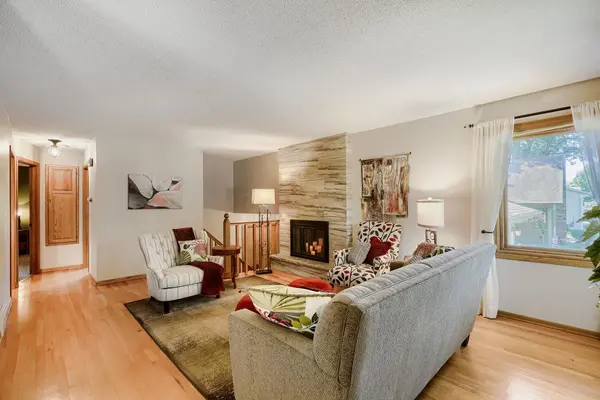 6715 Ashton AVE NE, Fridley, MN 55432