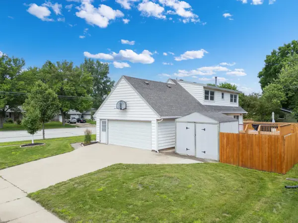 856 16th ST SE, Rochester, MN 55904