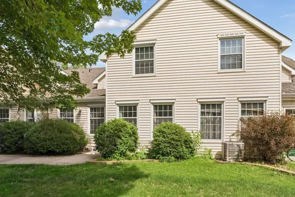 2744 State AVE, Anoka, MN 55303