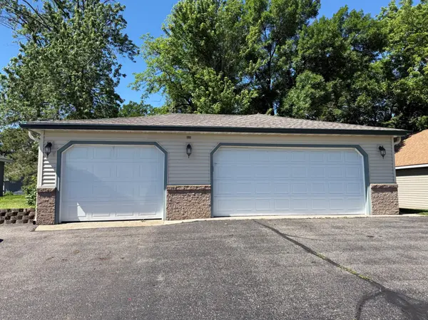 3776 N Eagle RD, Willmar, MN 56201