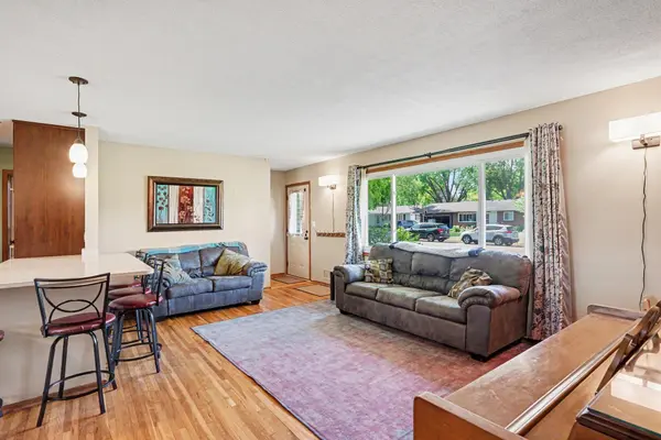 2045 Bluestone LN, Eagan, MN 55122