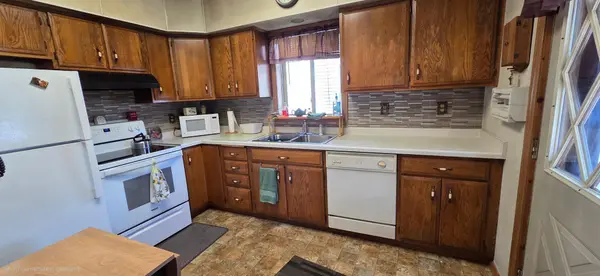 904 6th ST, International Falls, MN 56649