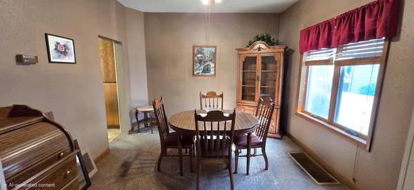 904 6th ST, International Falls, MN 56649