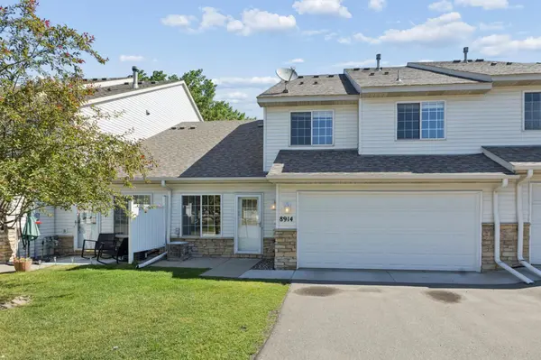 8914 Pheasant LN, Saint Bonifacius, MN 55375