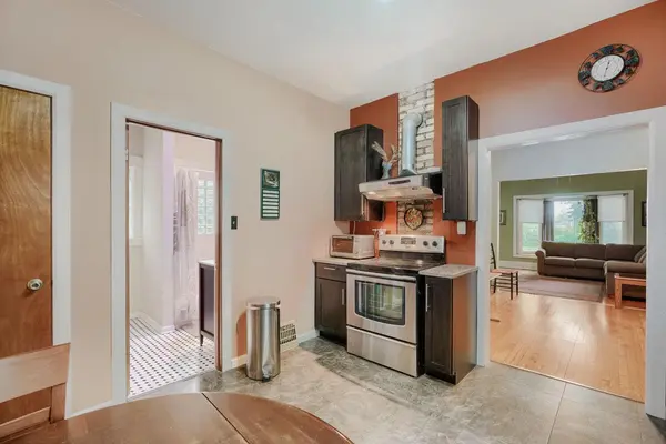 1476 Concordia AVE, Saint Paul, MN 55104