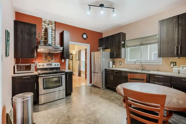 1476 Concordia AVE, Saint Paul, MN 55104