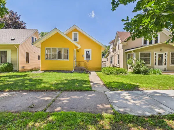 4518 15th AVE S, Minneapolis, MN 55407