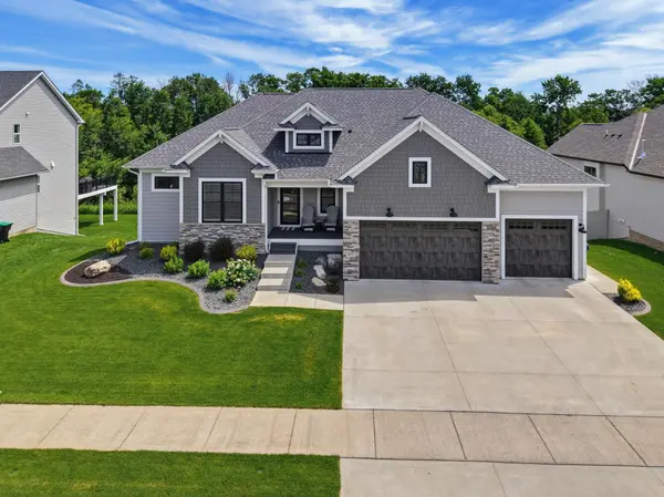 977 Pheasant RUN S, Lino Lakes, MN 55014
