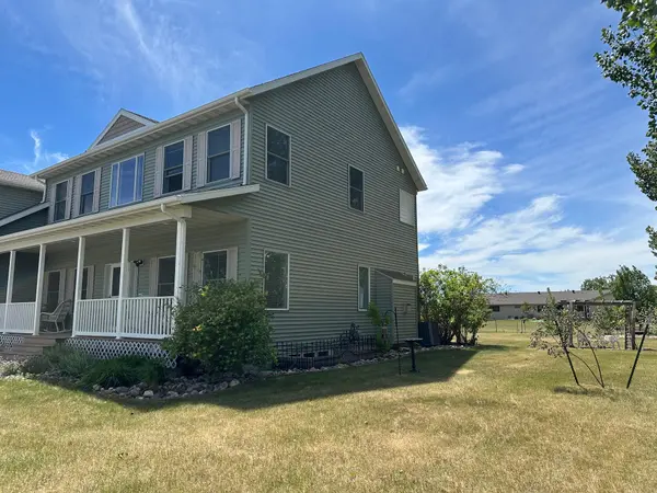 3618 49th ST N, Reile's Acres, ND 58102