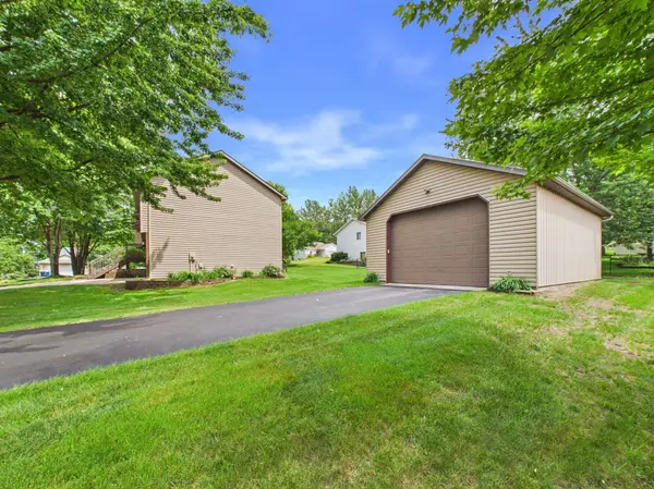 1216 Callaway ST E, Saint Joseph, MN 56374