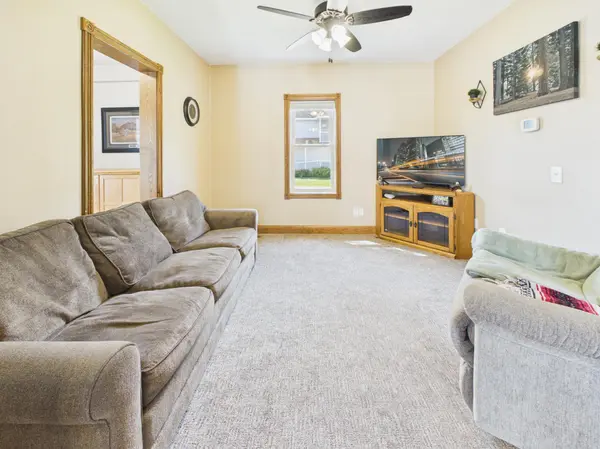 503 Main ST E, Freeport, MN 56331
