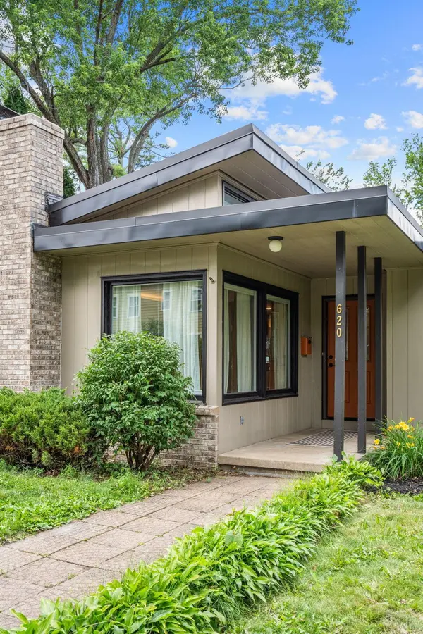 620 Oak ST W, Stillwater, MN 55082