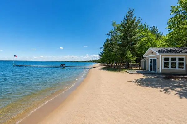 27095 Pelican Lake RD, Merrifield, MN 56465