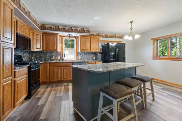 15 Vermillion ST, Carlton, MN 55718