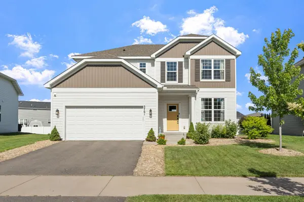 3761 112th CIR NE, Blaine, MN 55449