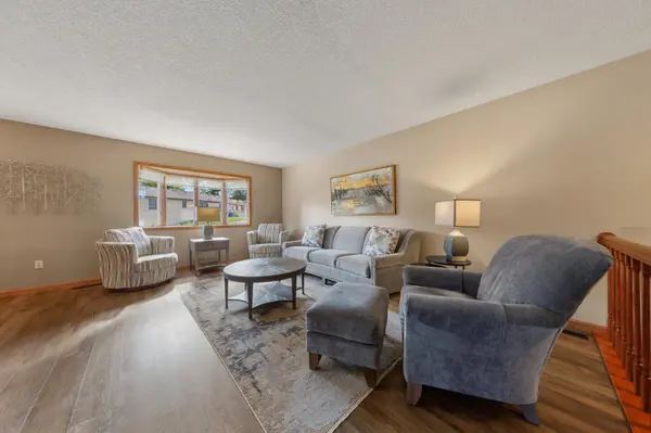 1651 Buckingham PATH, Faribault, MN 55021