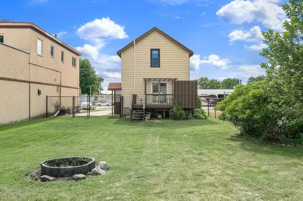 422 1st AVE SE, Stewartville, MN 55976