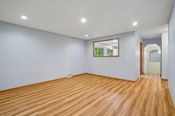 15229 Buchanan CT, Eden Prairie, MN 55344