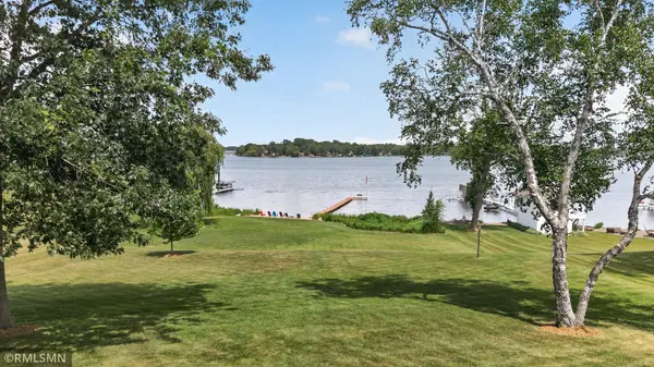 7520 217th ST N, Forest Lake, MN 55025