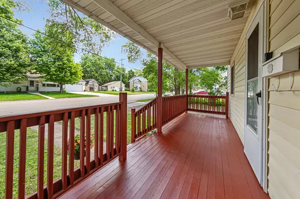 720 8th AVE NW, Faribault, MN 55021