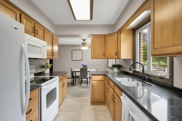 1119 Park LN, Hastings, MN 55033