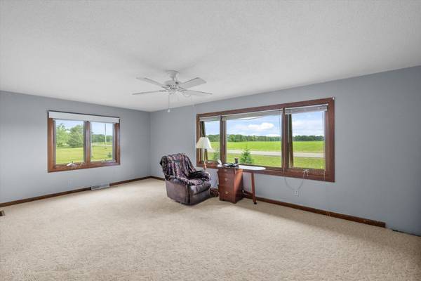 8210 Oakwood DR SE, Becker, MN 55319