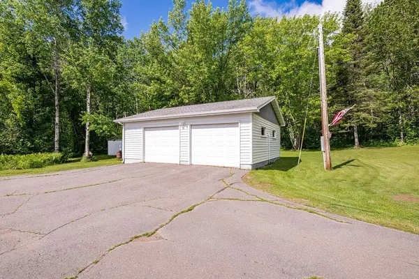 7470 W Cord RD, Cloquet, MN 55720